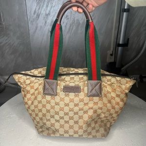 Gucci shoulder tote
